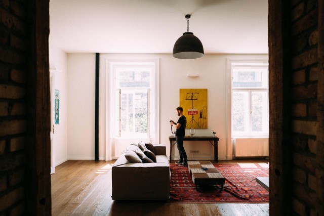 Colorful Rugs: How to Create a Bold, Beautiful Look in Your Home