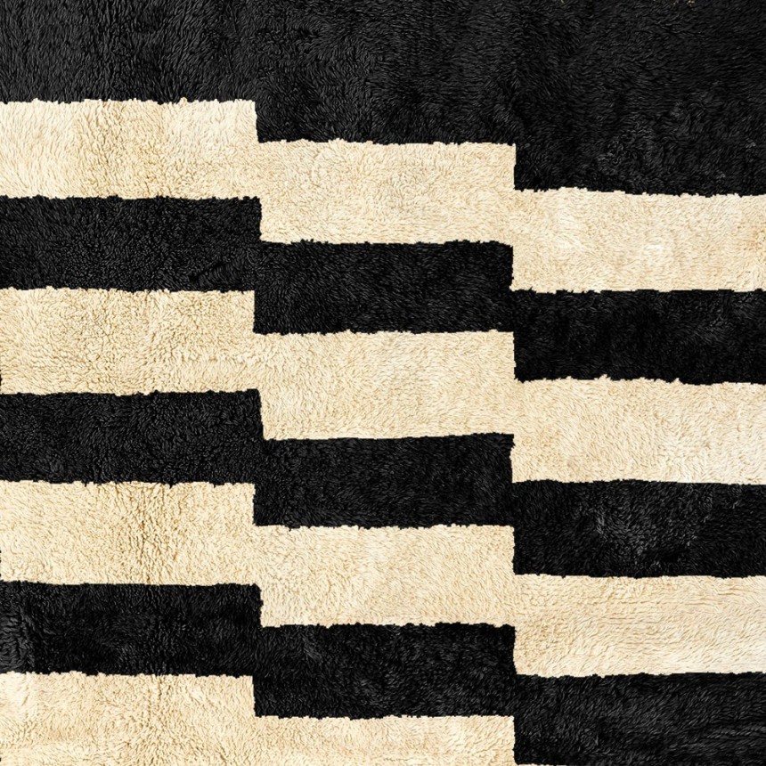 Monochrome Moroccan Rugs: A Black and White Home Rugs