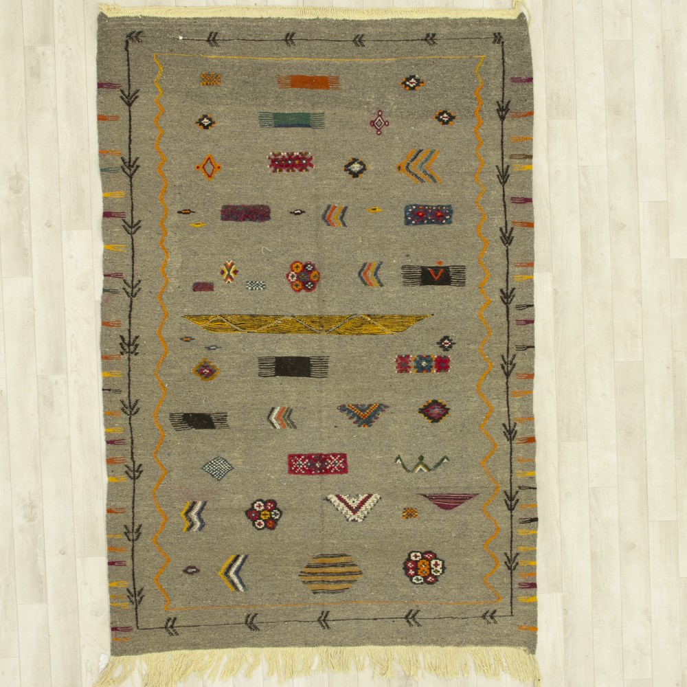 Moroccan Kilim rugs, Amazigh Symbols 1751
