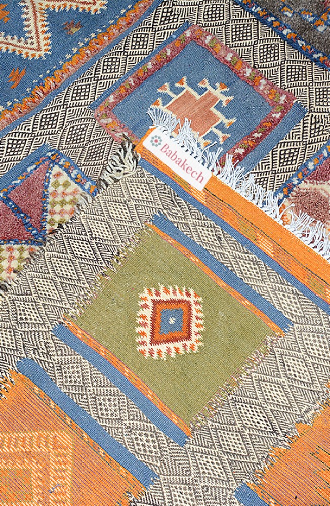 Moroccan Kilim rugs, Amazigh Symbols Rug 1055