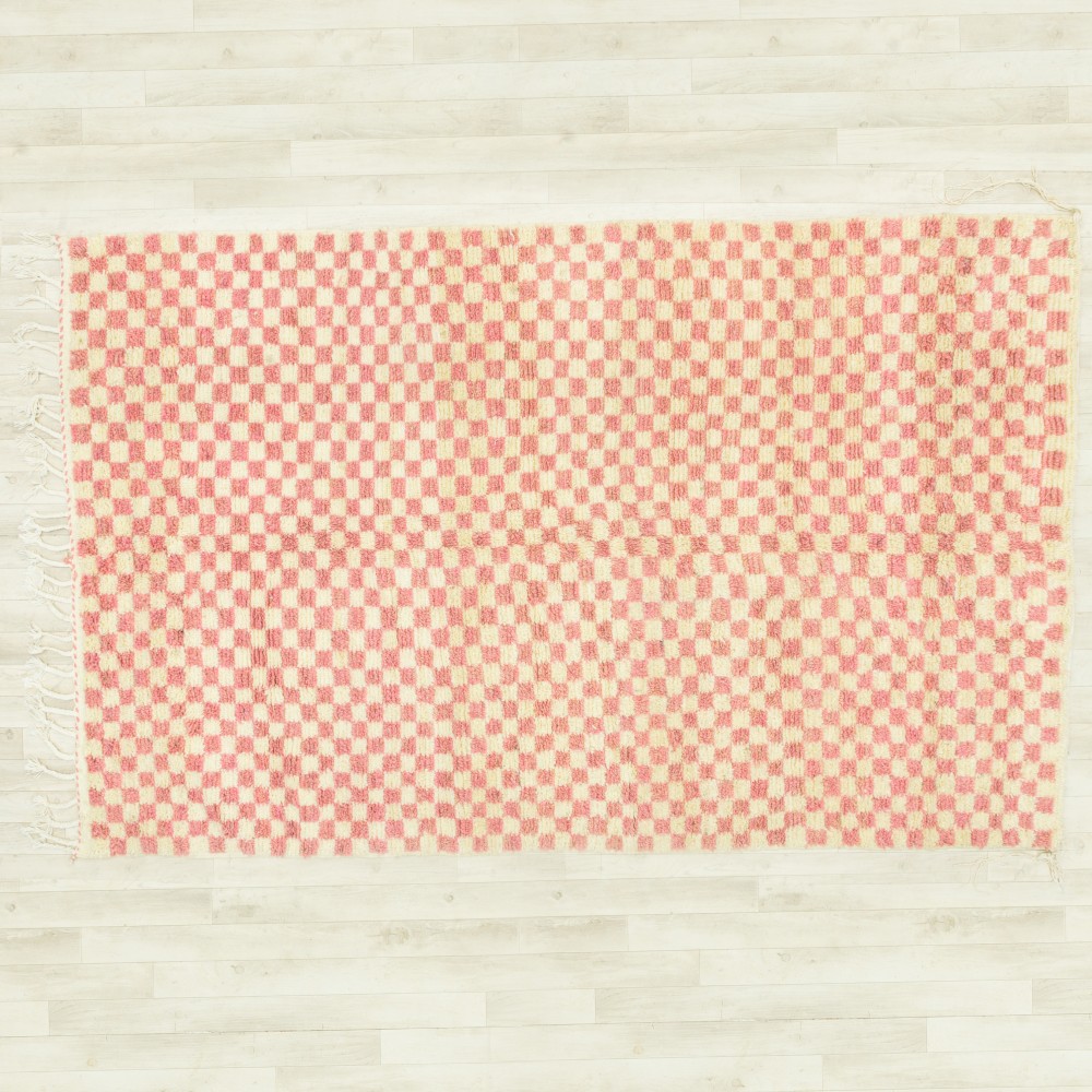 Beni ourain rugs, Pink Checkered Rug 1218