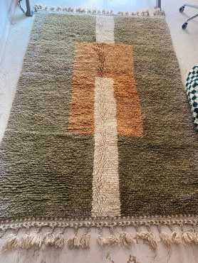 Vintage-inspired Green and Rust Rug 5183