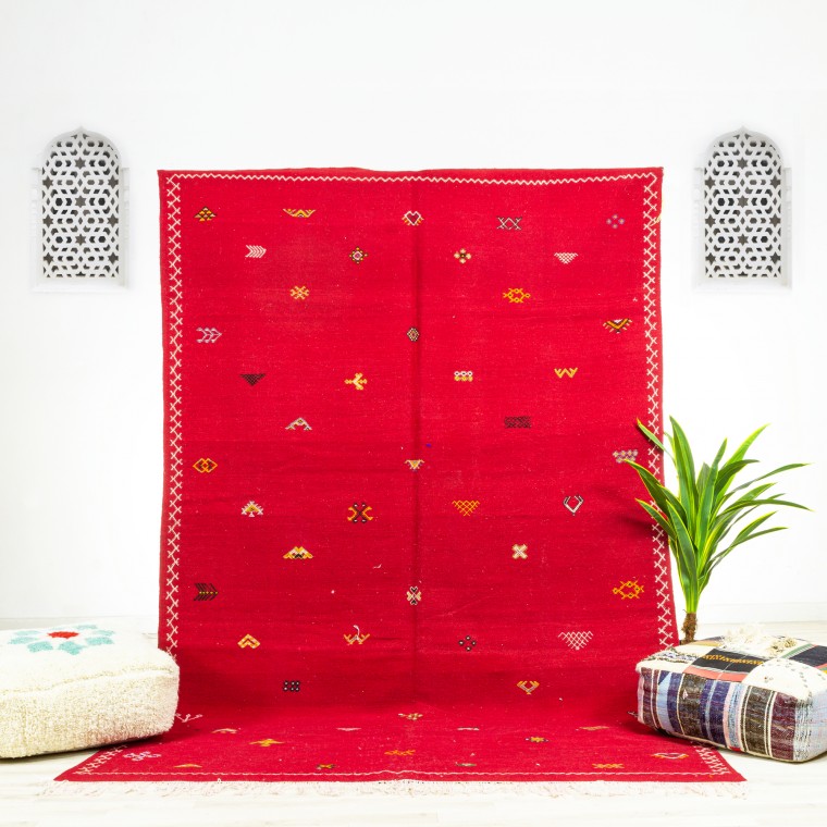 Moroccan Kilim rugs, Red Amazigh Rug 1263